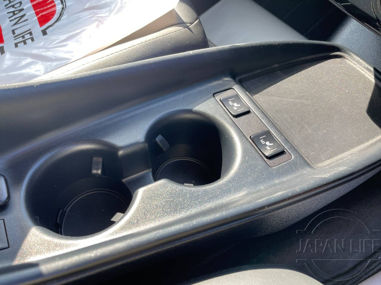 Фото Toyota Prius - Japan Life 