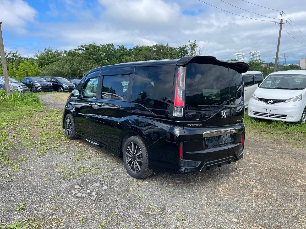 Фото Honda Stepwgn - Japan Life 