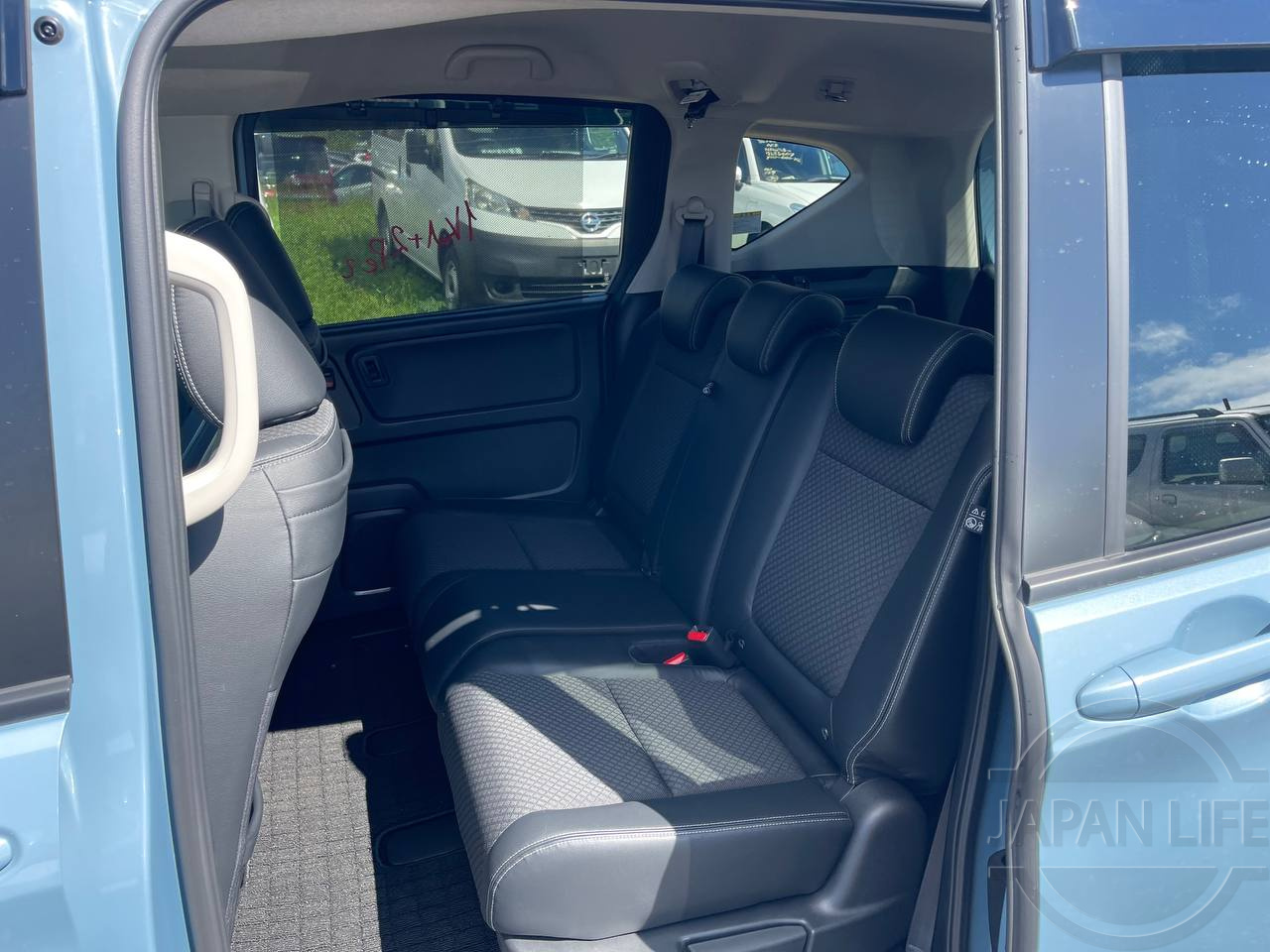 Фото Honda Freed+ - Japan Life 