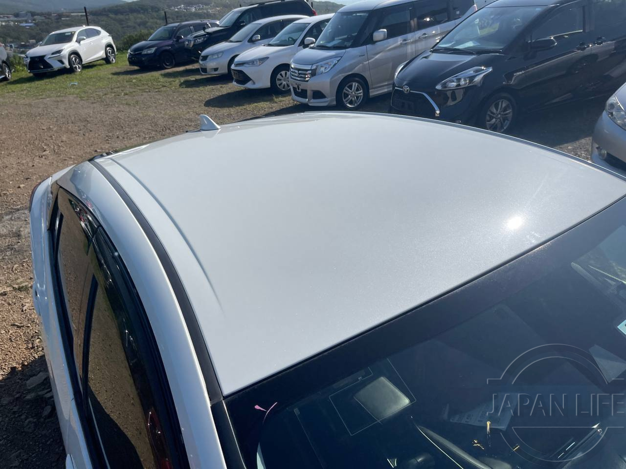 Фото Toyota Prius - Japan Life 