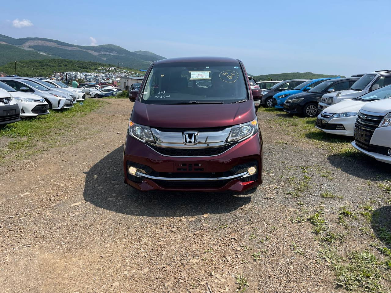 Фото Honda Stepwgn - Japan Life 