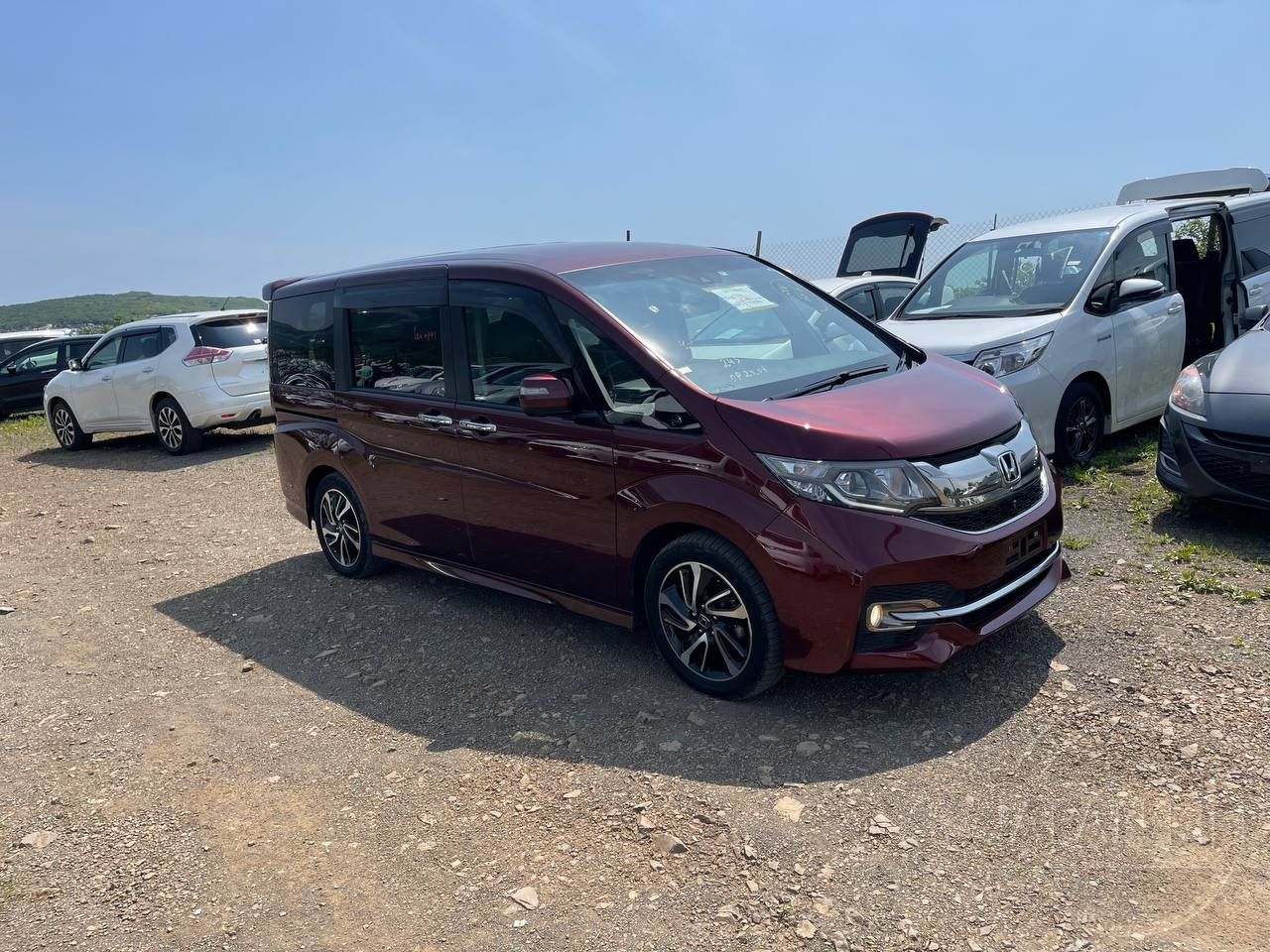 Фото Honda Stepwgn - Japan Life 