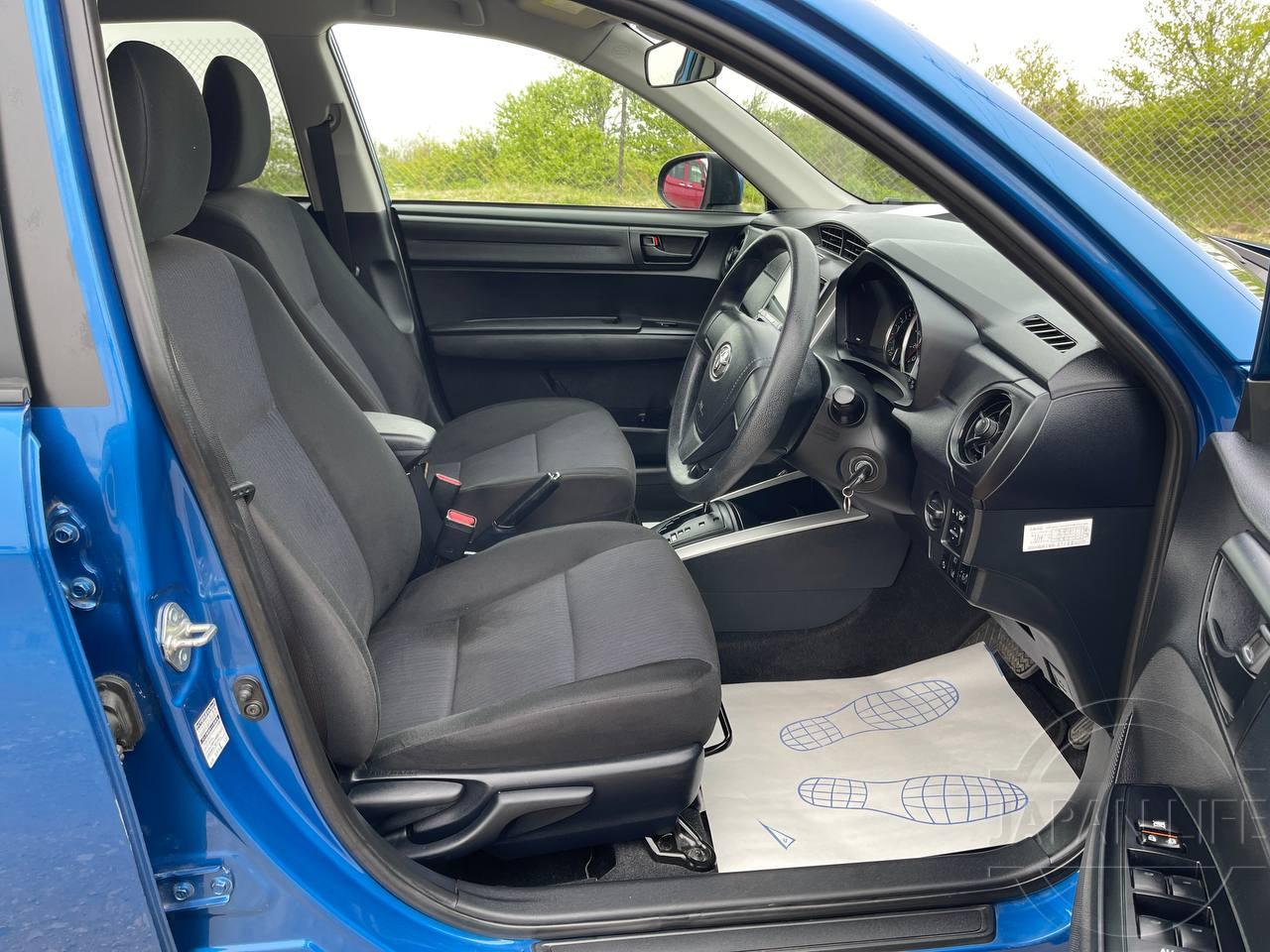 Фото Toyota Corolla Fielder - Japan Life 