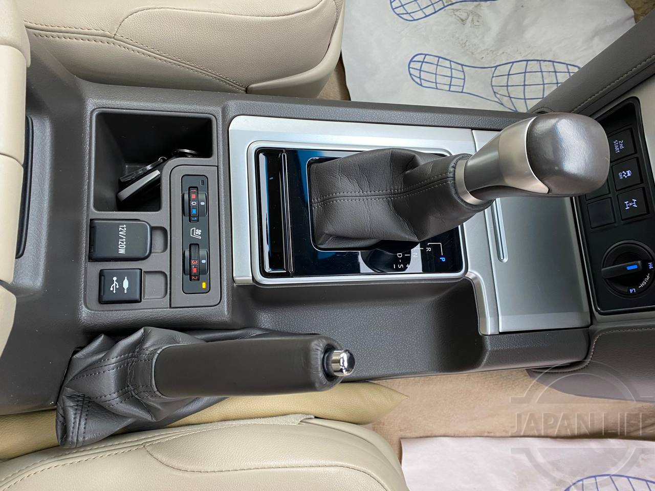 Фото Toyota Land Cruiser Prado - Japan Life 