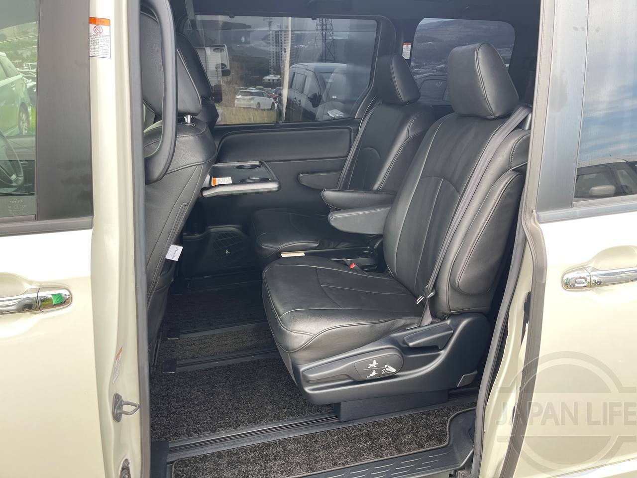 Фото Toyota Noah - Japan Life 