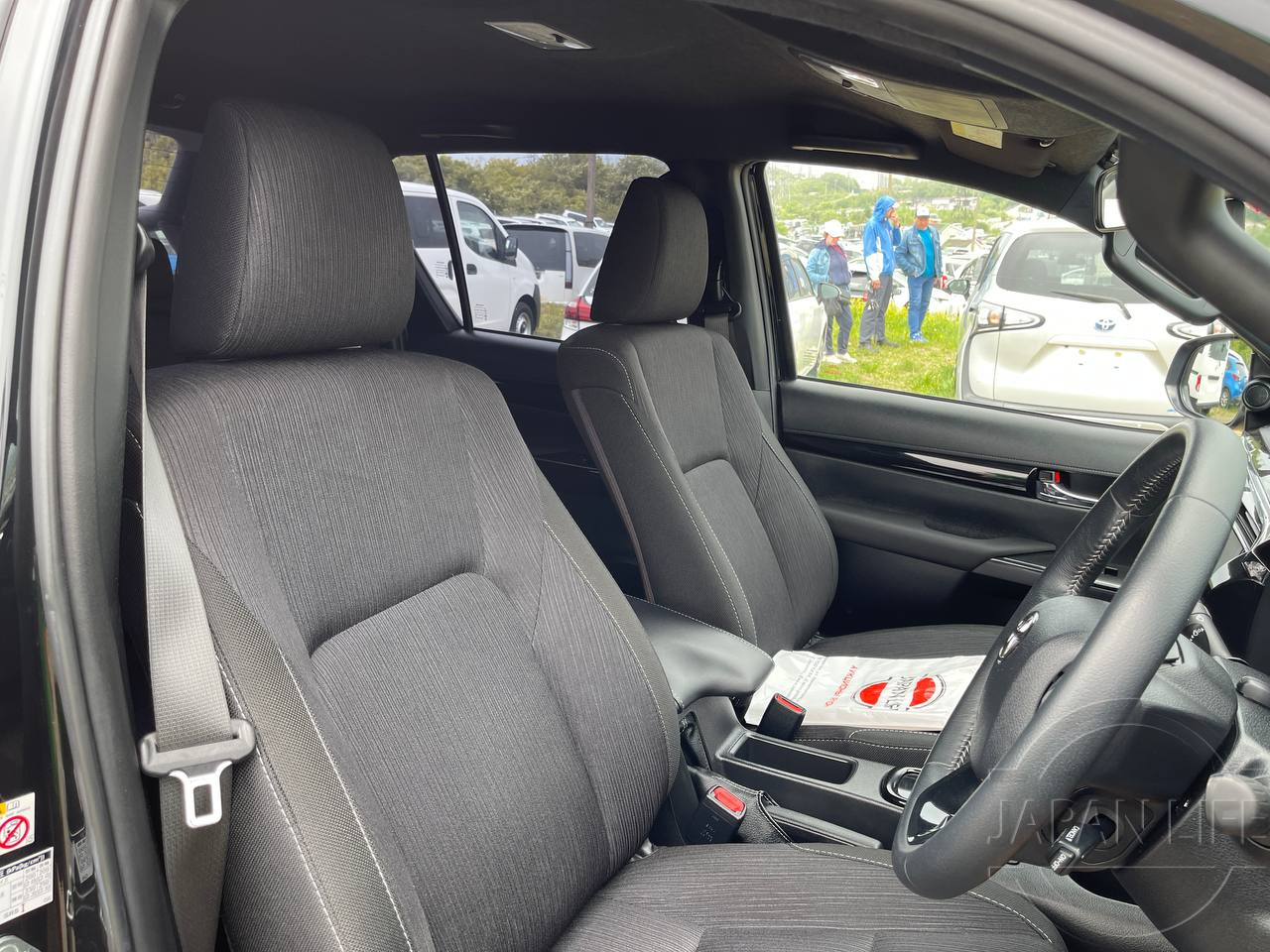 Фото Toyota Hilux - Japan Life 