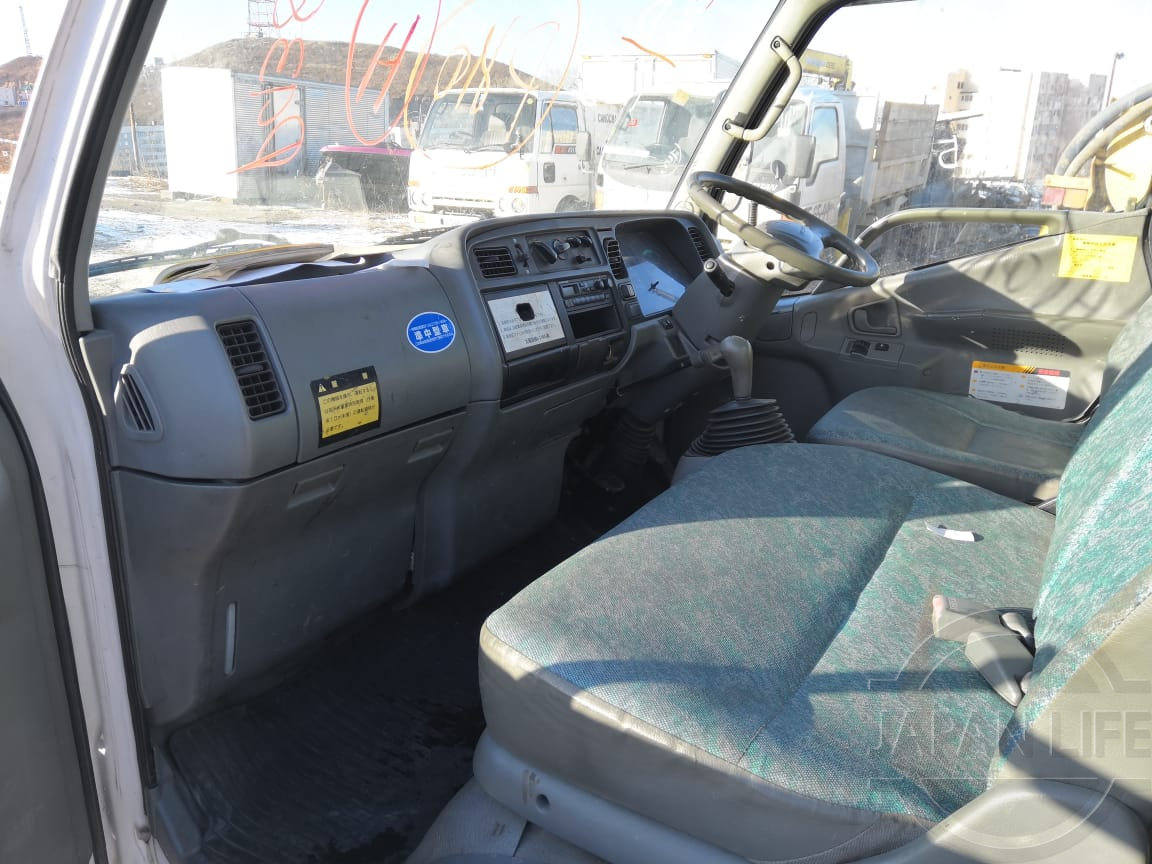 Фото Mitsubishi Fuso Canter - Japan Life 