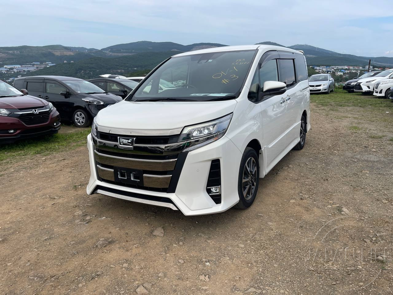 Фото Toyota Noah - Japan Life 
