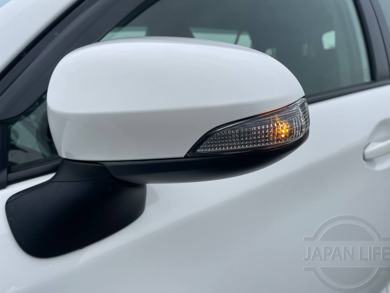 Фото Toyota Corolla Fielder - Japan Life 