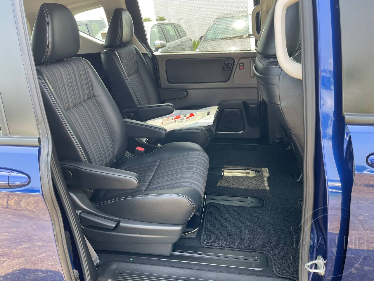 Фото Honda Freed - Japan Life 