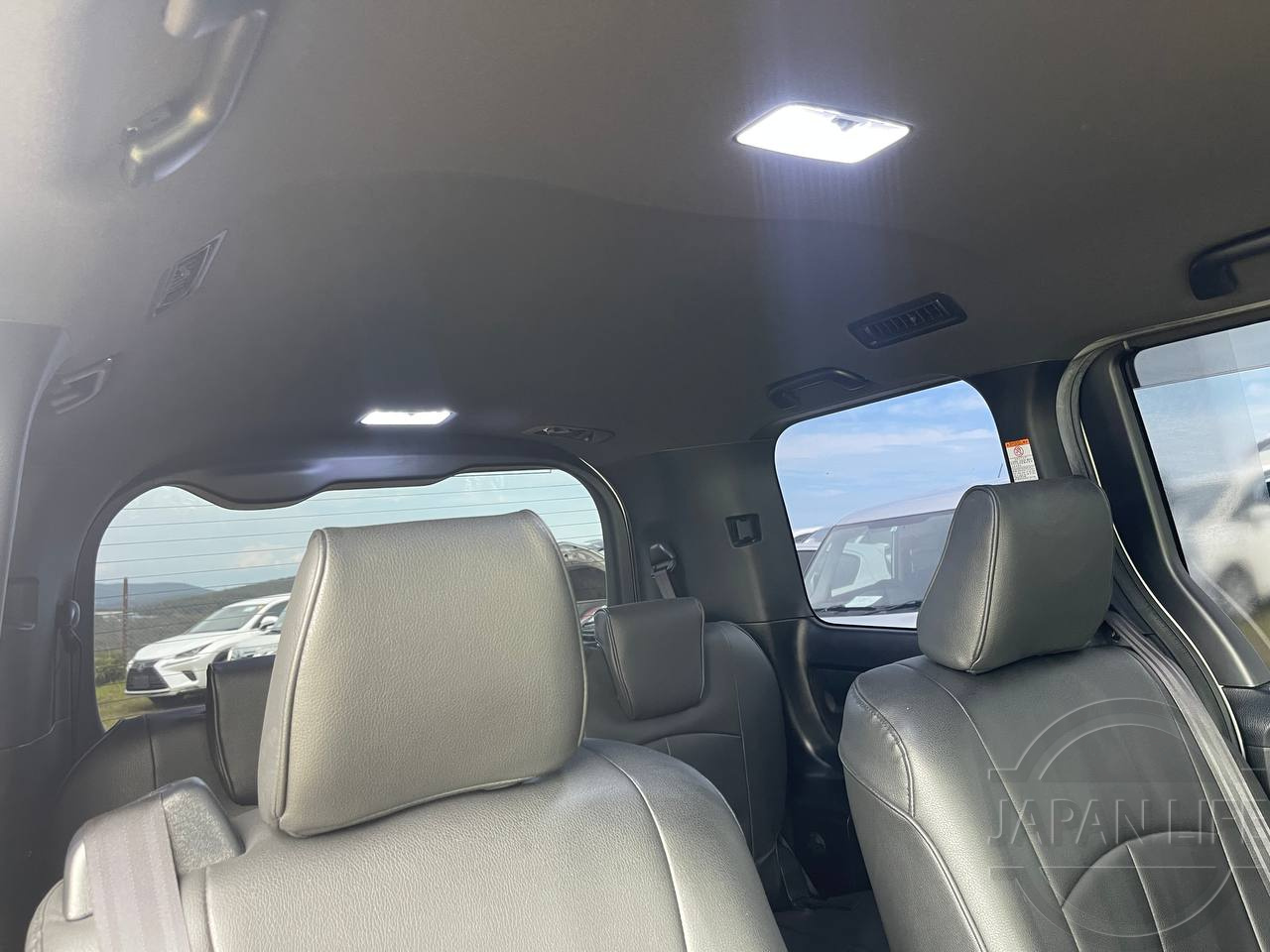 Фото Toyota Noah - Japan Life 