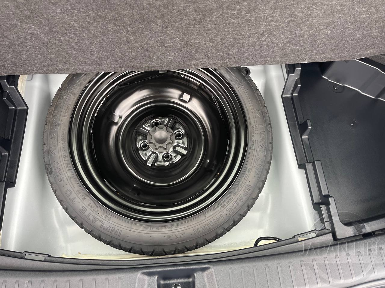 Фото Toyota Corolla Fielder - Japan Life 