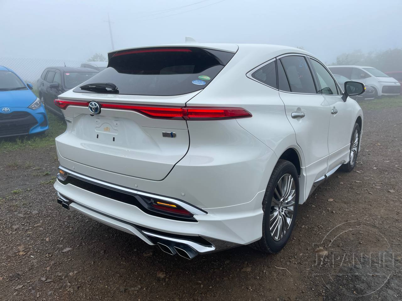 Фото Toyota Harrier - Japan Life 