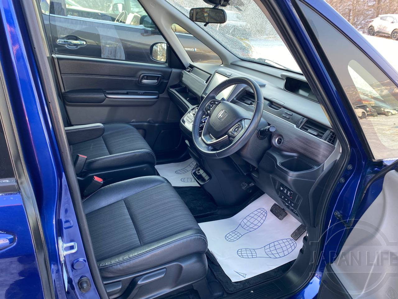 Фото Honda Freed - Japan Life 