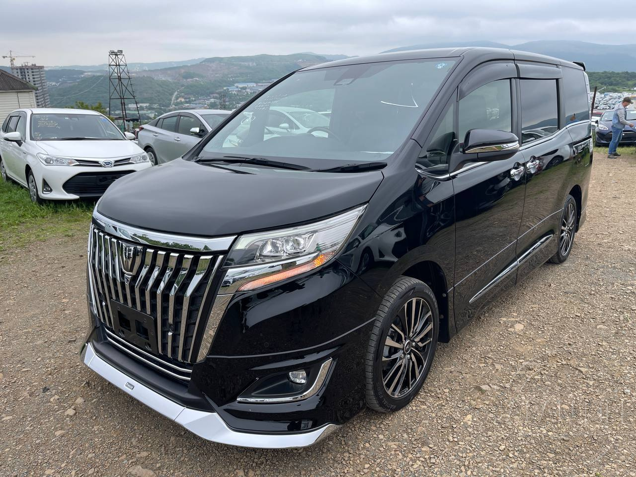 Фото Toyota Esquire - Japan Life 