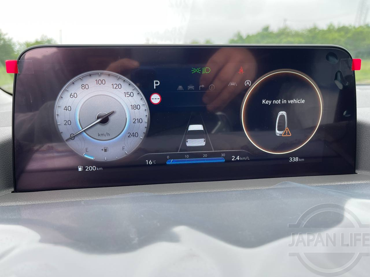 Фото Hyundai Staria - Japan Life 