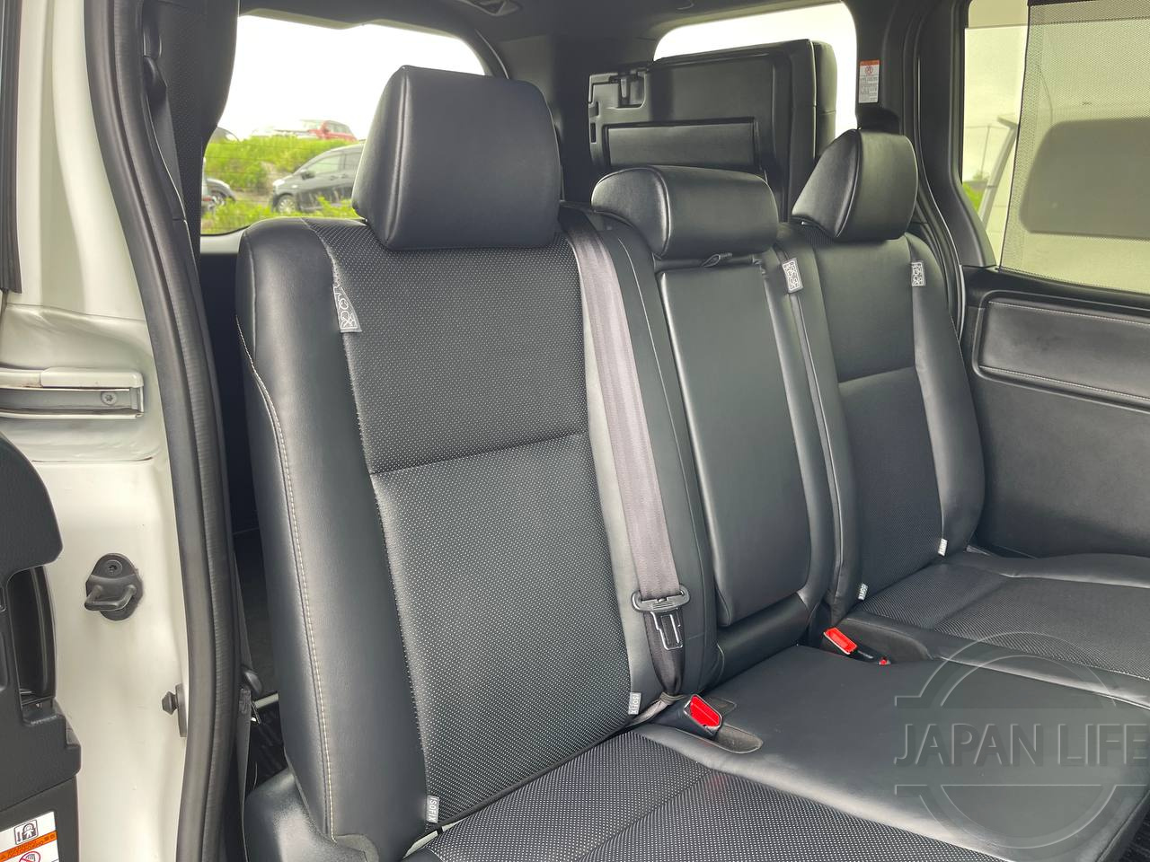 Фото Toyota Esquire - Japan Life 