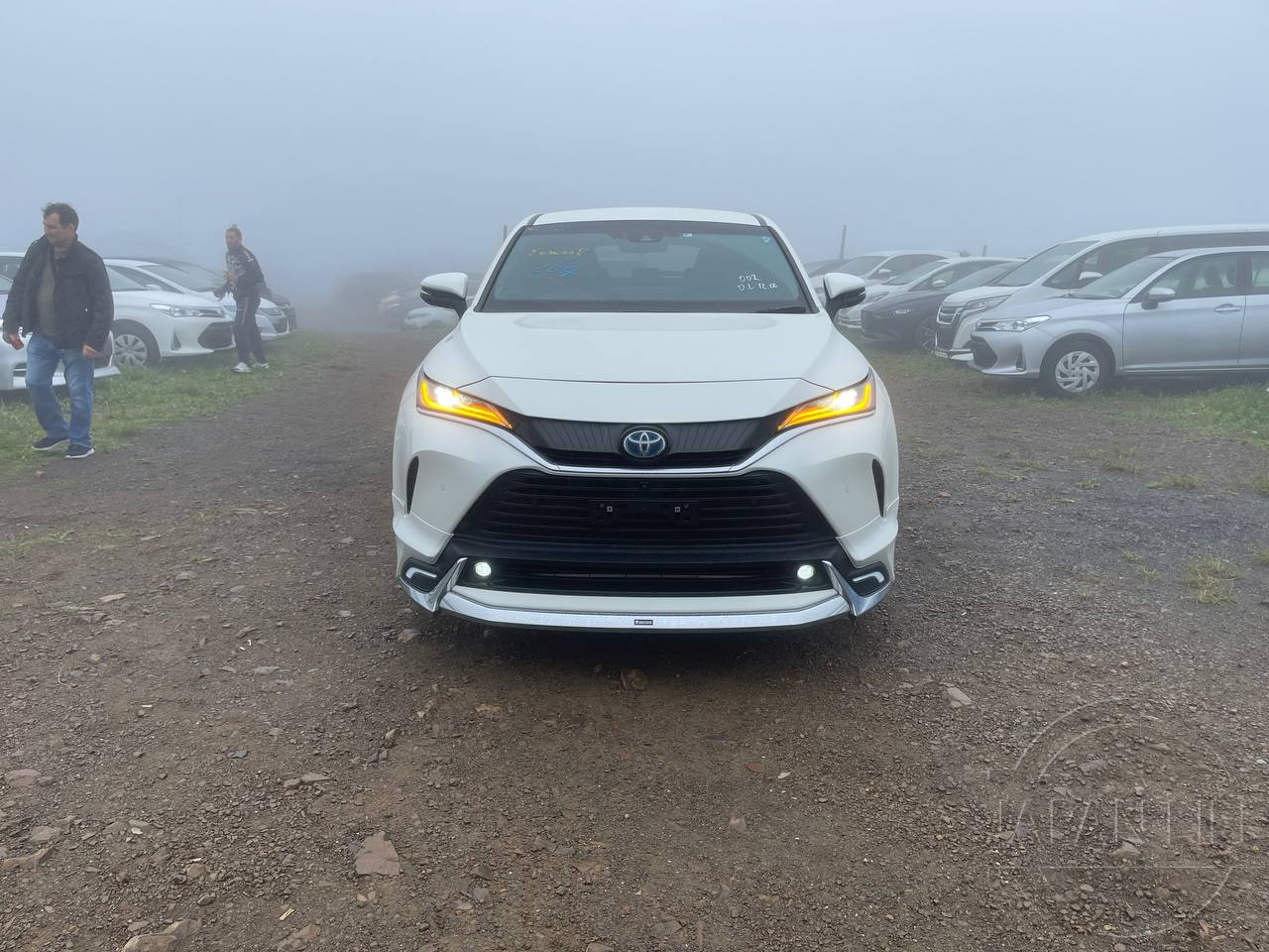 Фото Toyota Harrier - Japan Life 