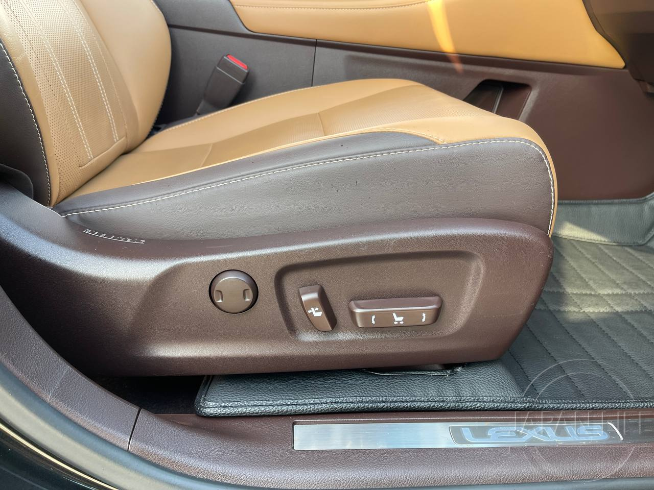 Фото Lexus RX300 - Japan Life 