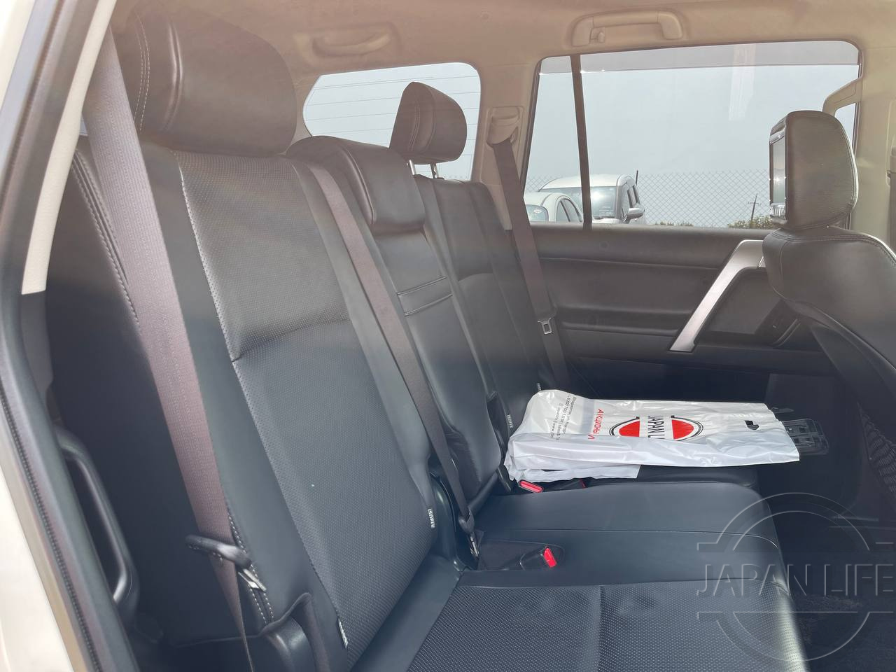 Фото Toyota Land Cruiser Prado - Japan Life 