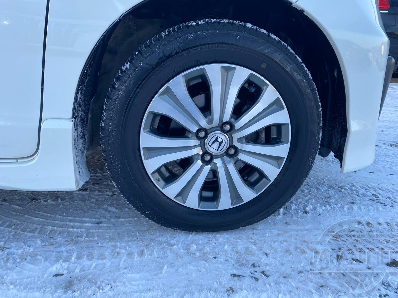 Фото Honda Freed - Japan Life 