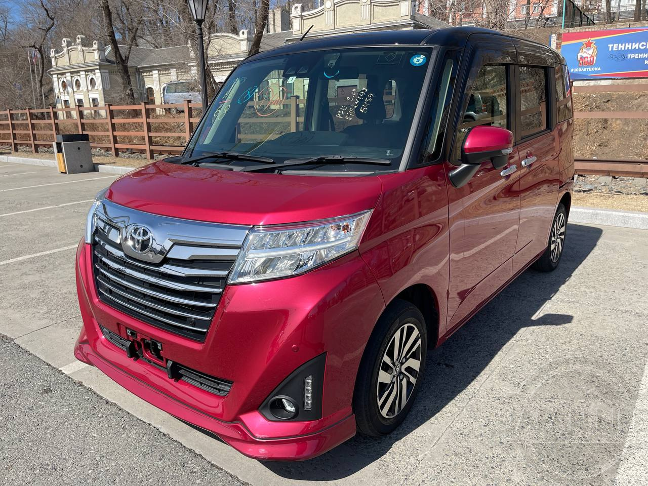 Фото Toyota Roomy - Japan Life 