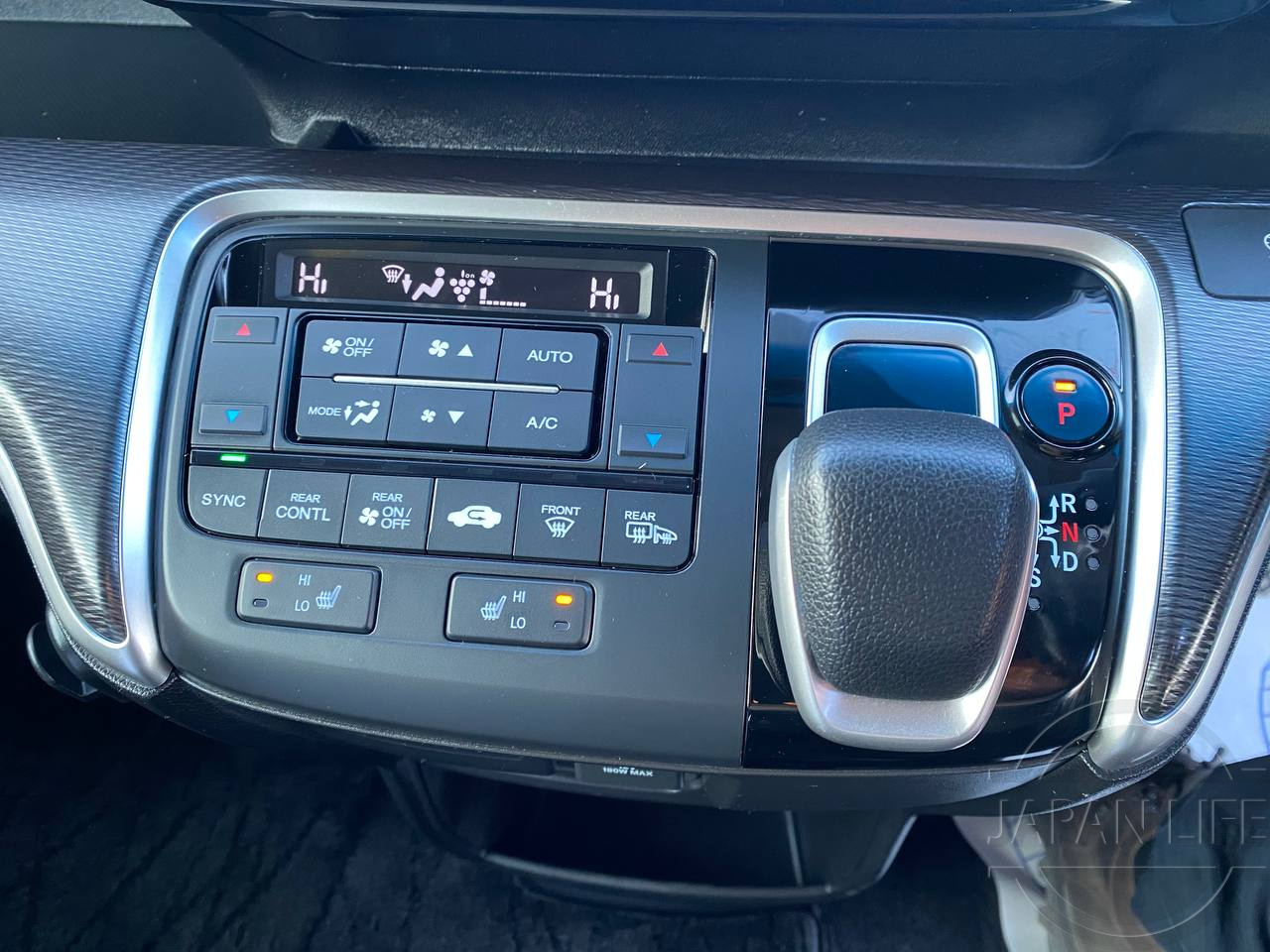 Фото Honda Stepwgn - Japan Life 