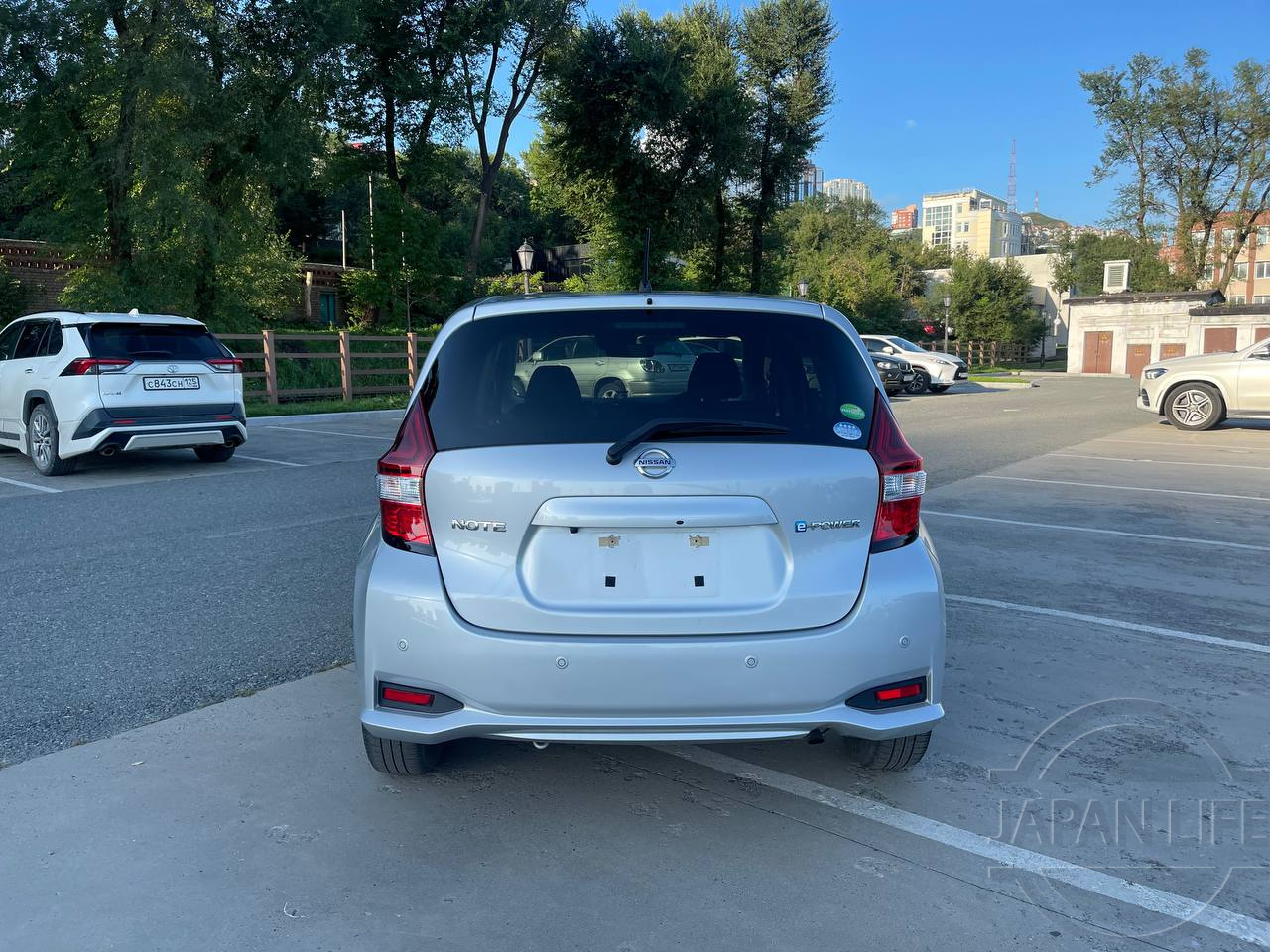 Фото Nissan Note - Japan Life 