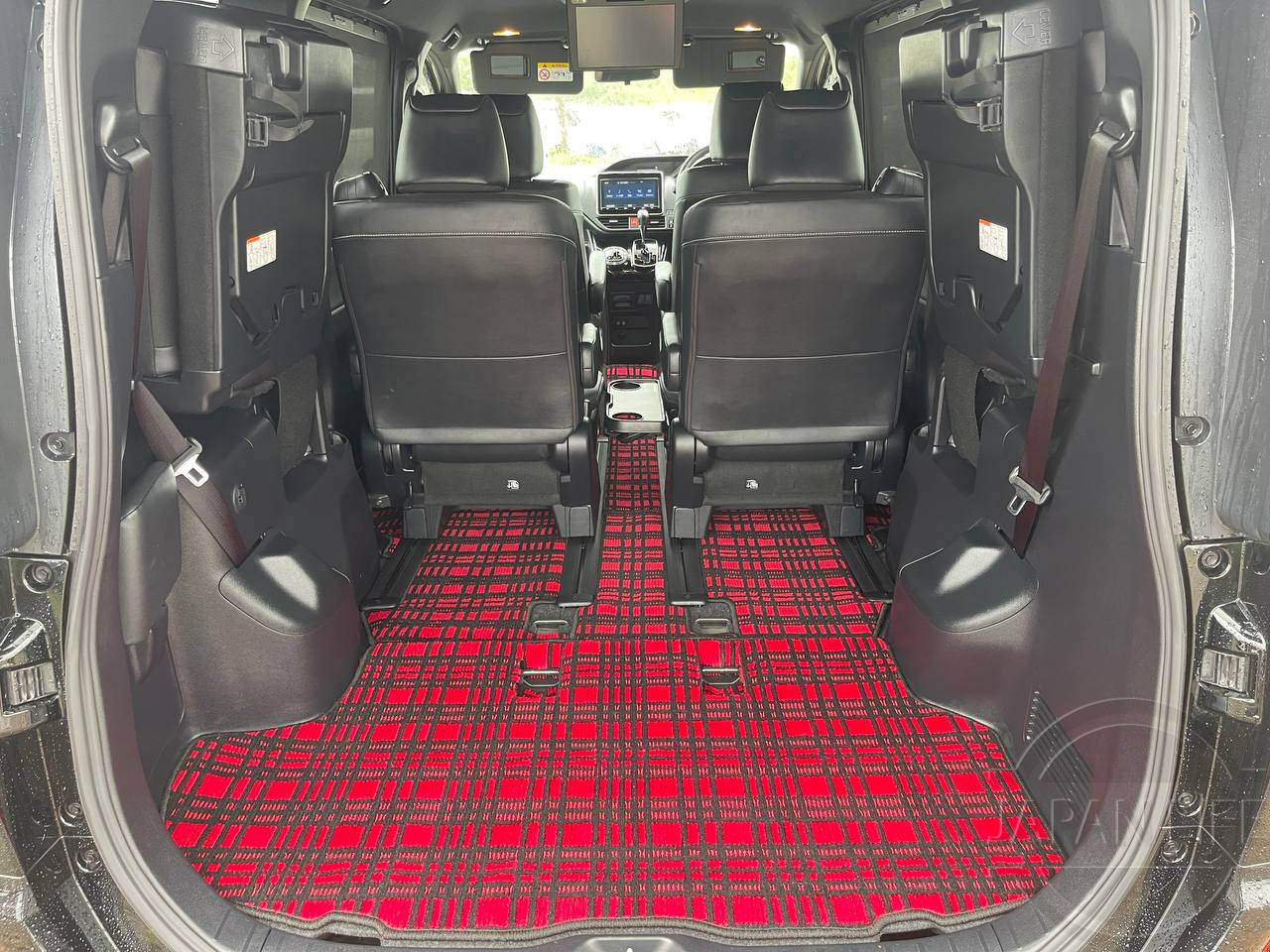 Фото Toyota Noah - Japan Life 