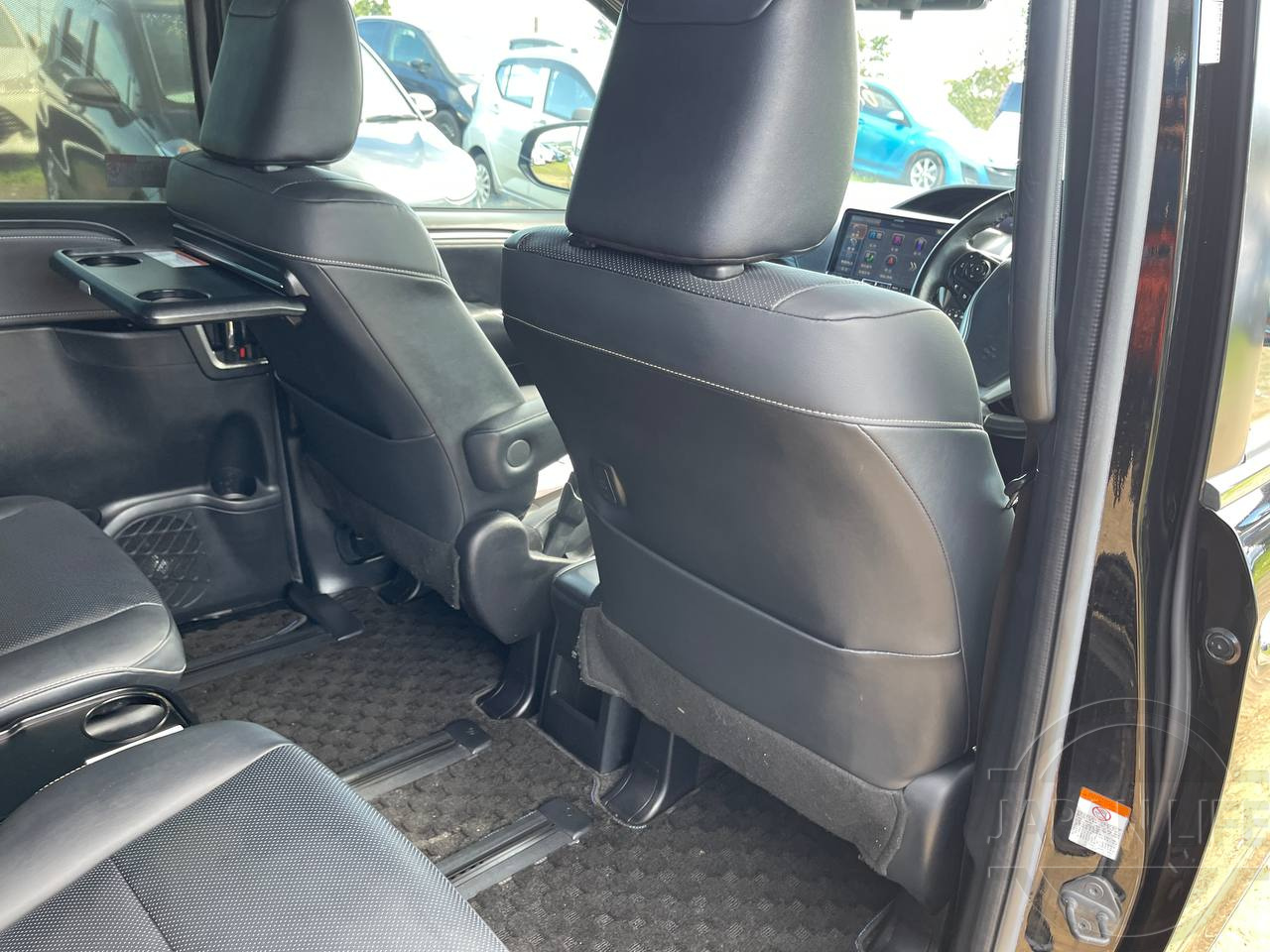 Фото Toyota Esquire - Japan Life 