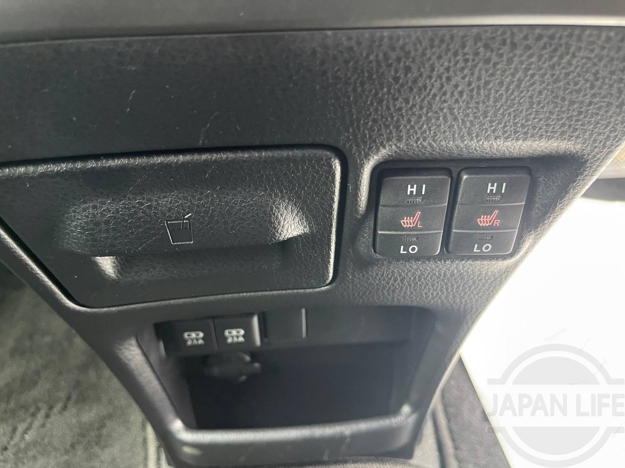 Фото Toyota Esquire - Japan Life 