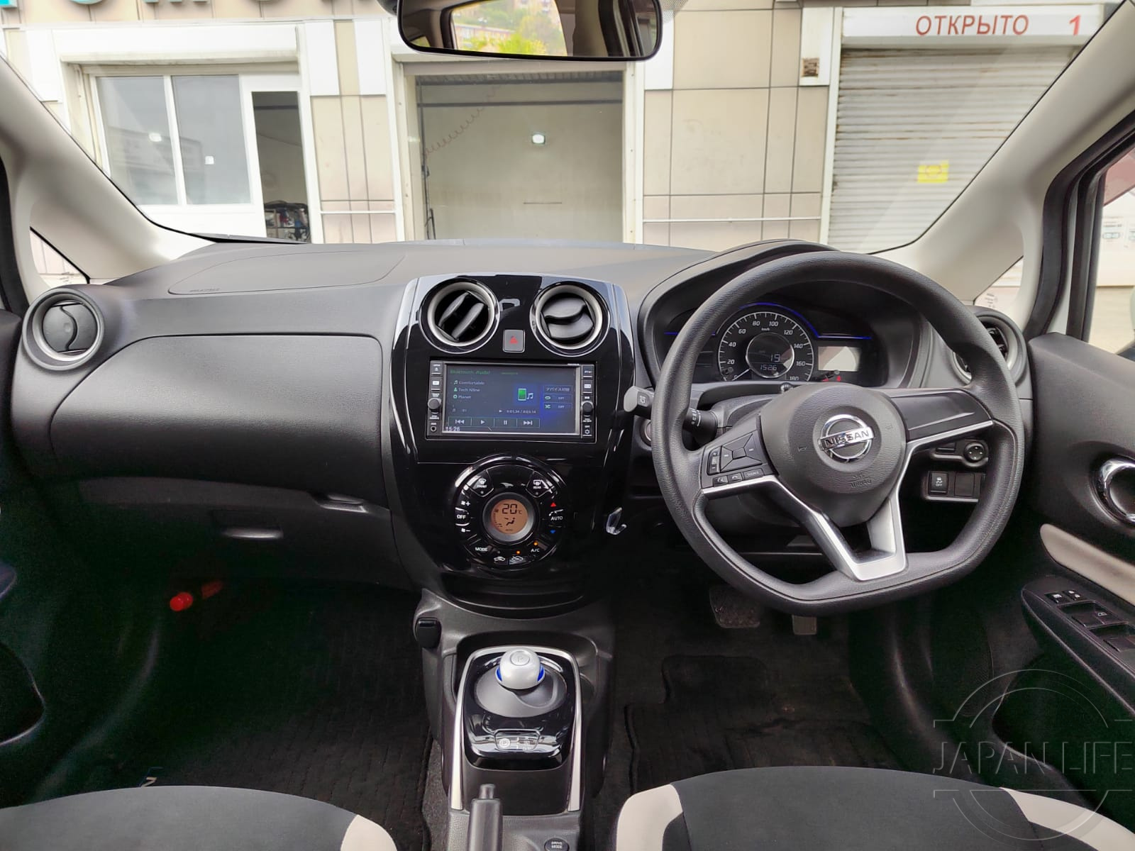 Фото Nissan Note - Japan Life 