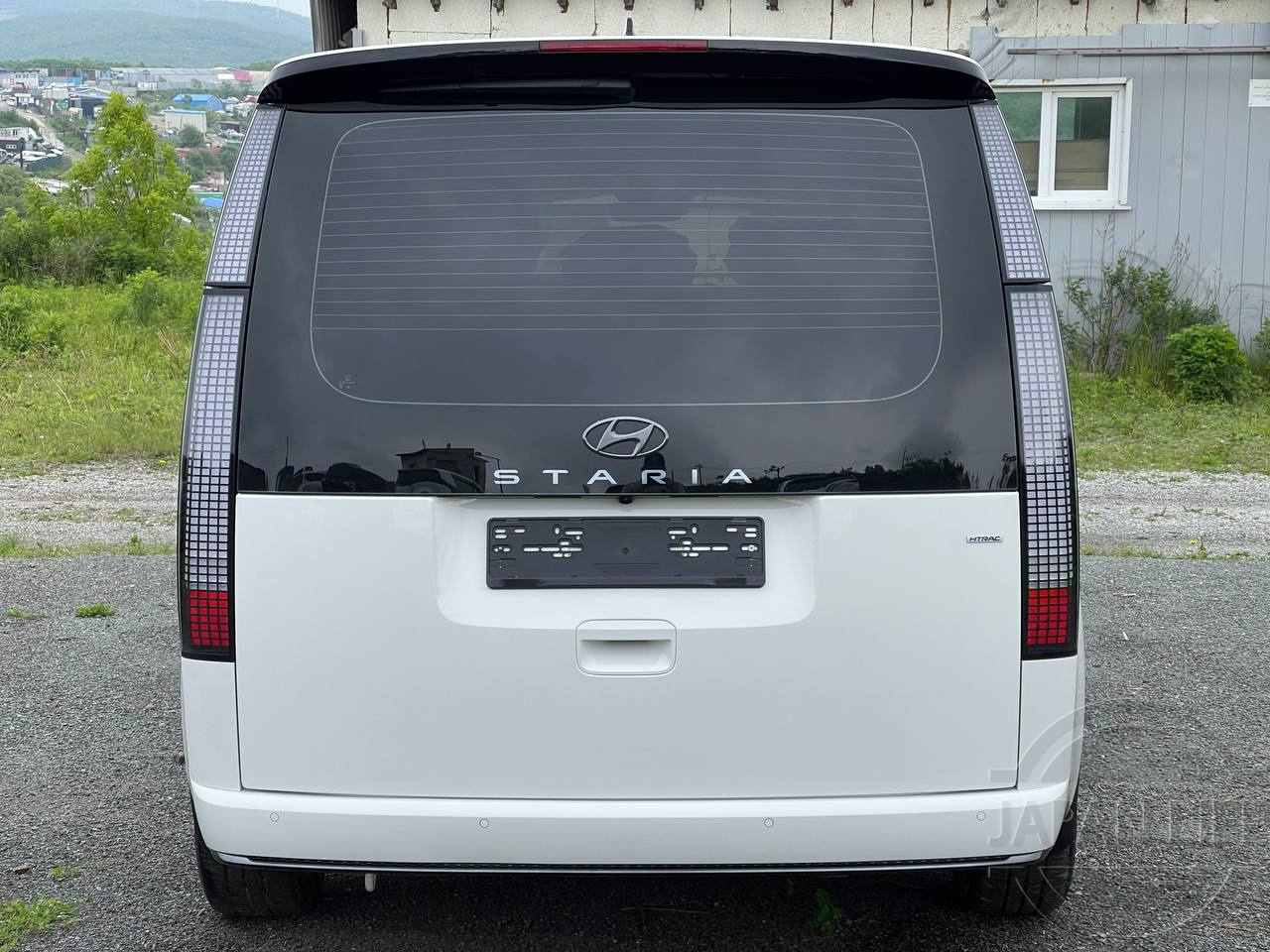 Фото Hyundai Staria - Japan Life 