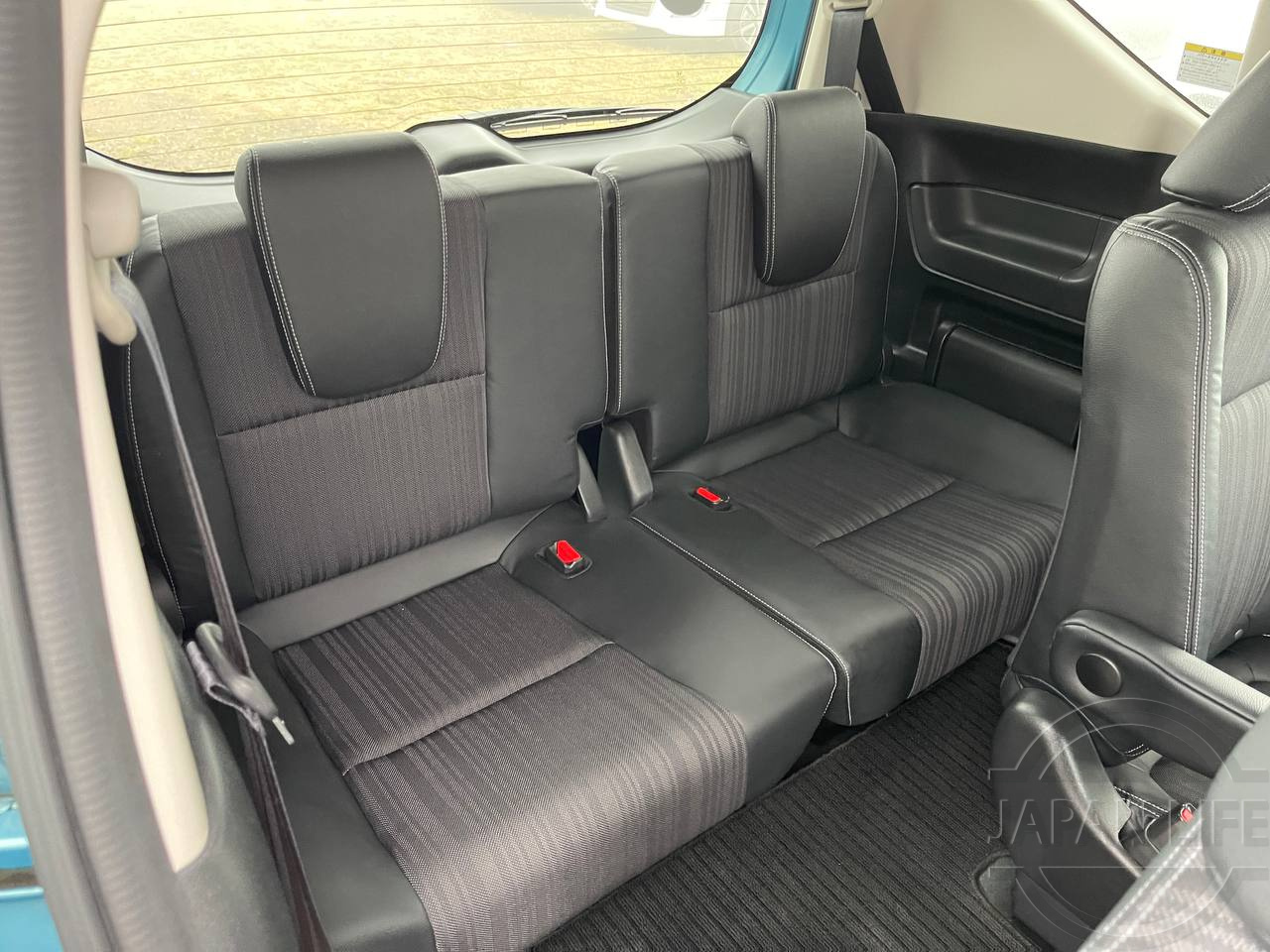 Фото Honda Freed - Japan Life 