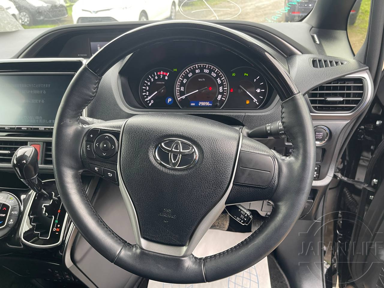 Фото Toyota Esquire - Japan Life 