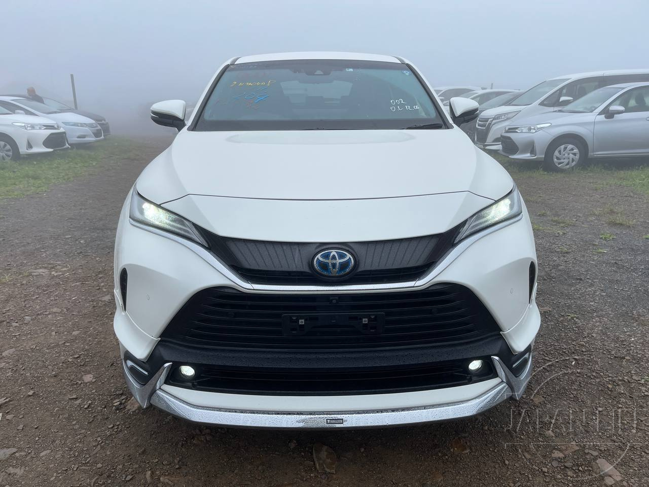 Фото Toyota Harrier - Japan Life 