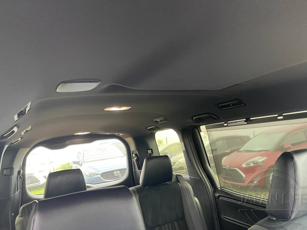 Фото Toyota Esquire - Japan Life 