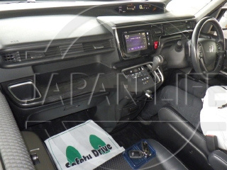 Фото Honda Stepwgn - Japan Life 