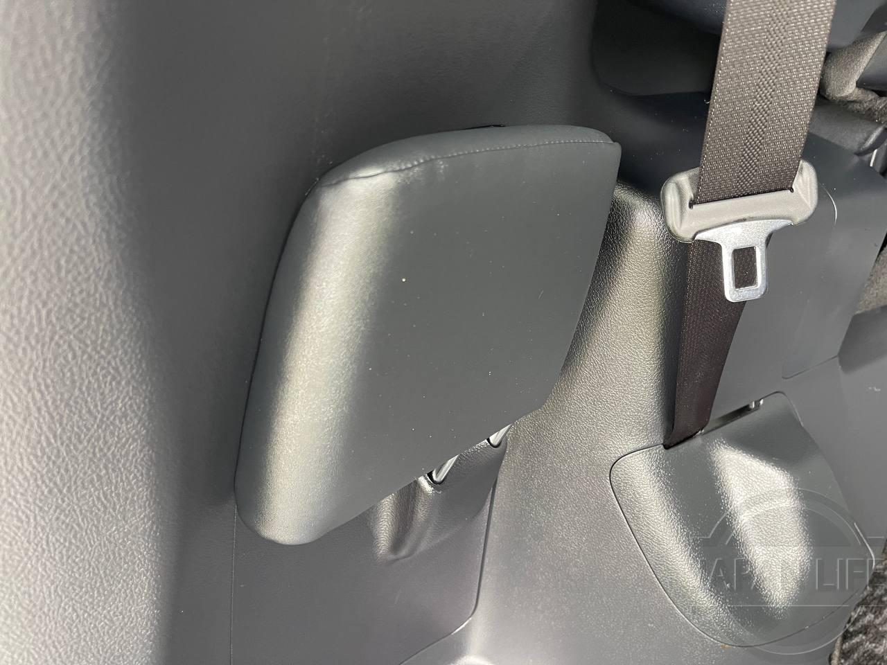 Фото Toyota Esquire - Japan Life 