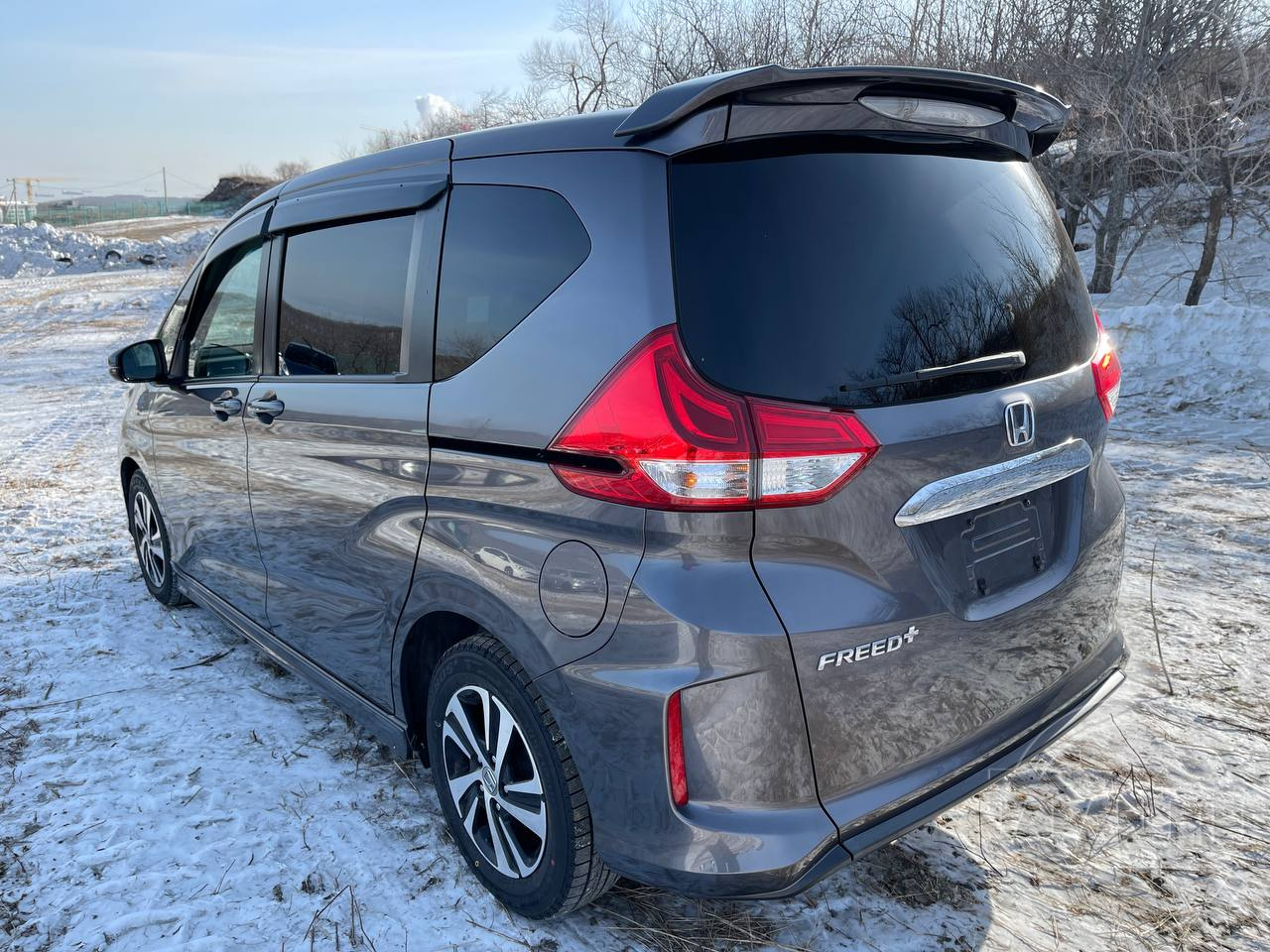 Фото Honda Freed+ - Japan Life 