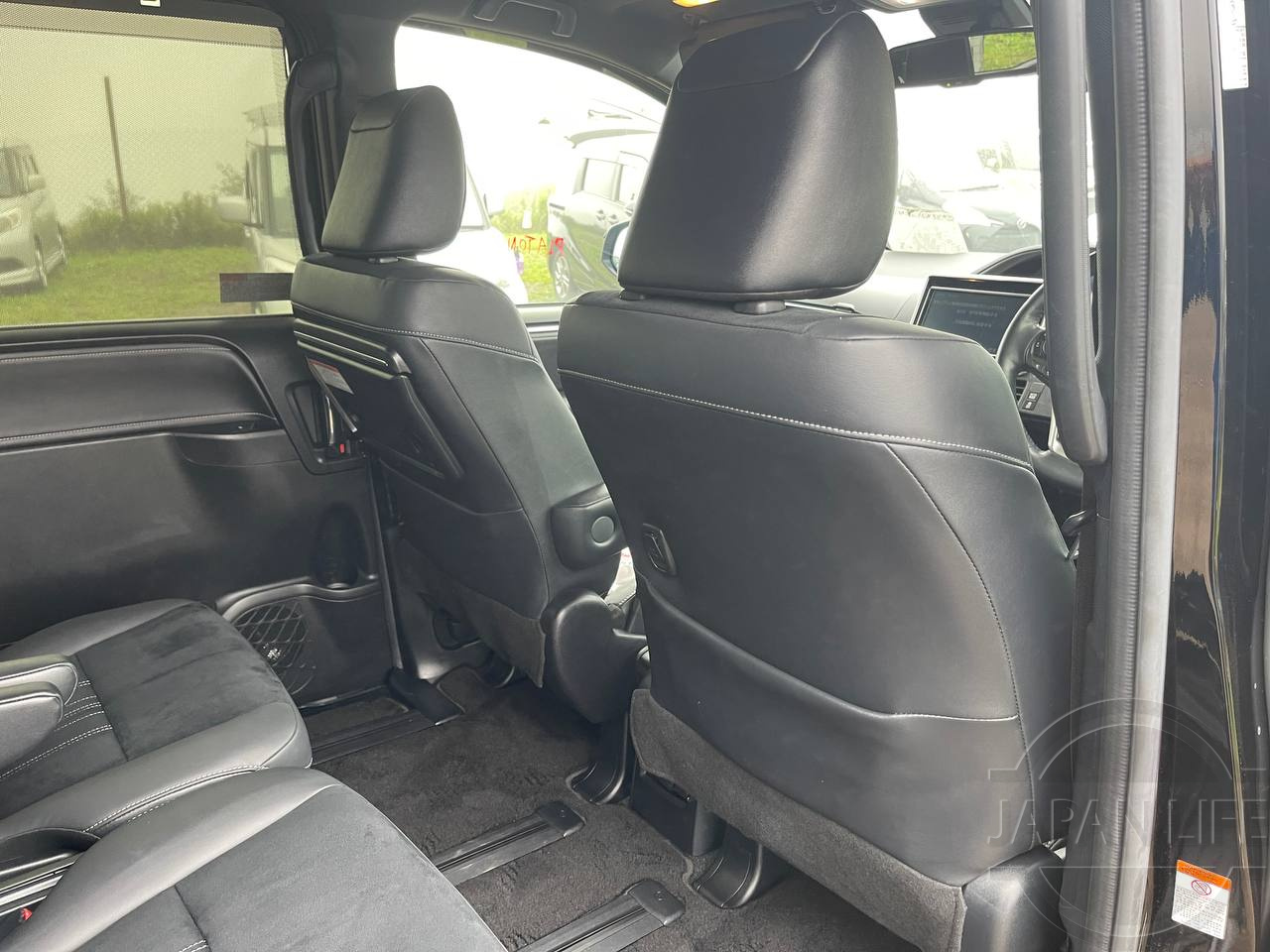 Фото Toyota Esquire - Japan Life 