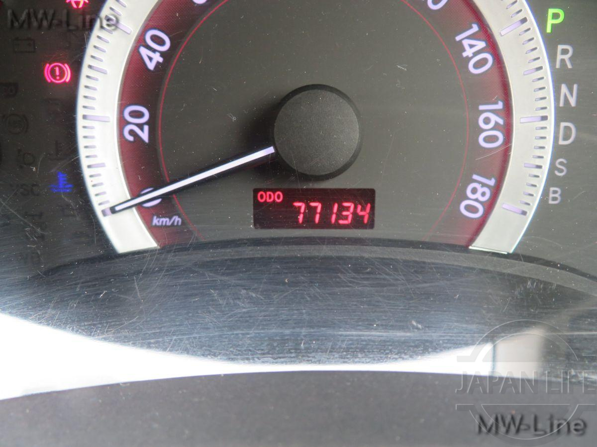 Фото Toyota Isis - Japan Life 