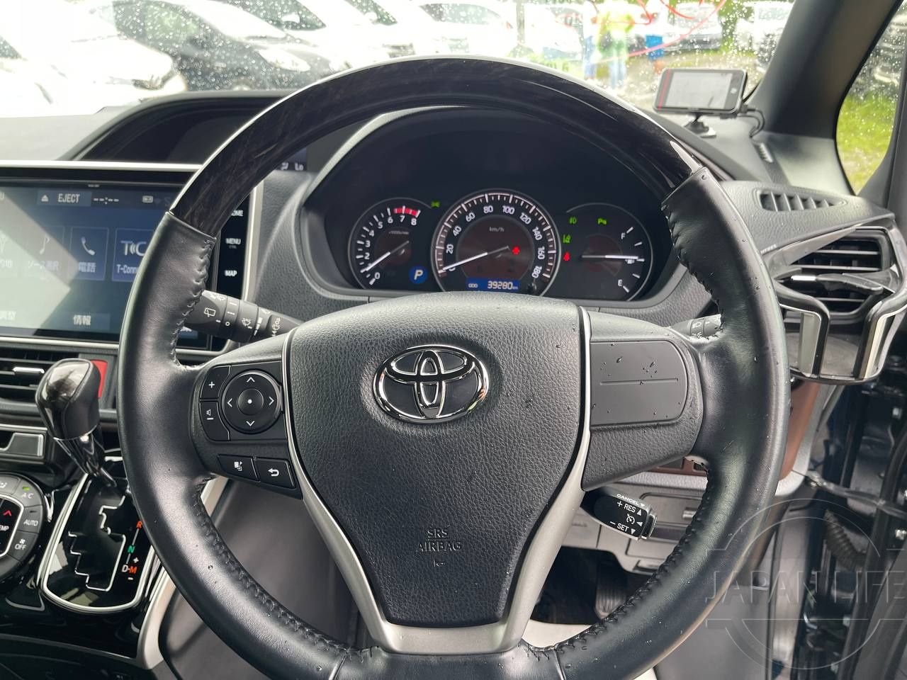 Фото Toyota Esquire - Japan Life 