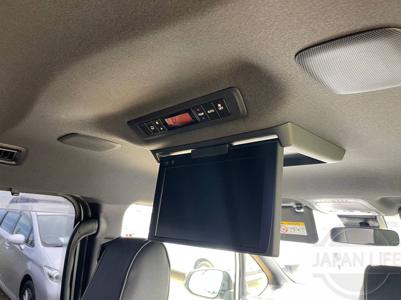 Фото Toyota Noah - Japan Life 