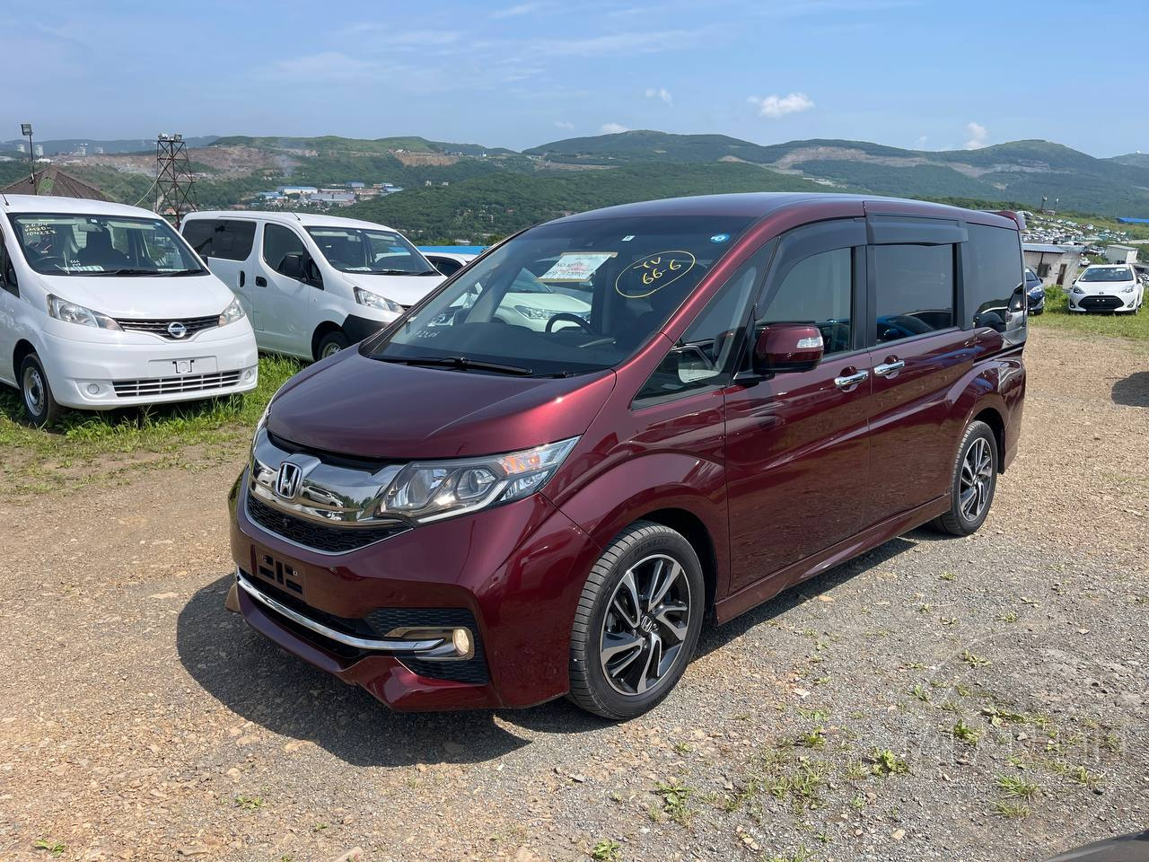 Фото Honda Stepwgn - Japan Life 