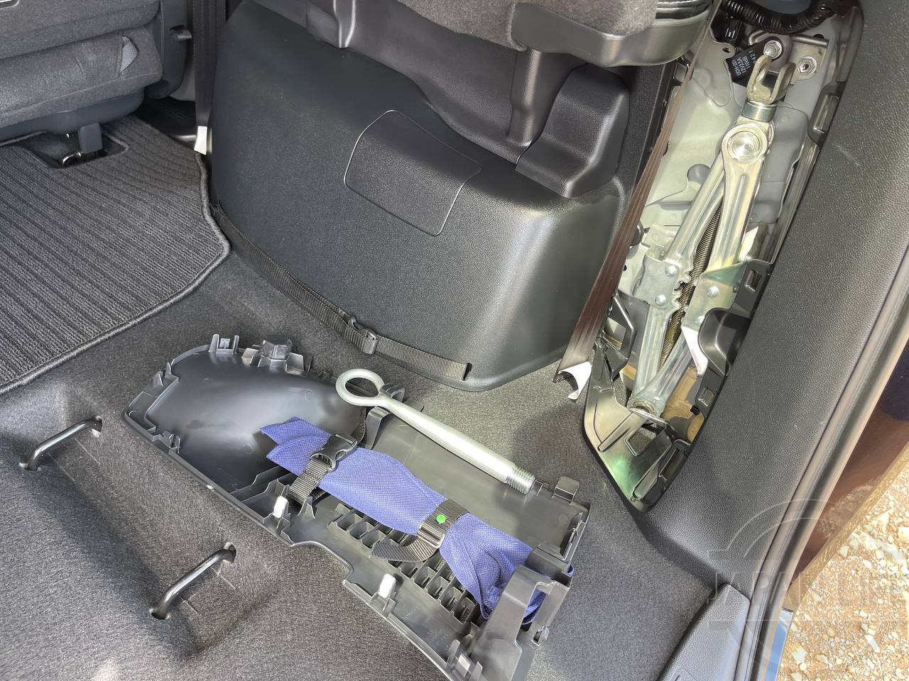 Фото Honda Freed - Japan Life 