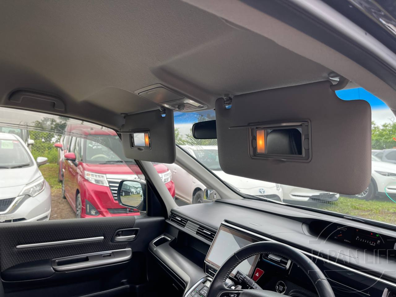 Фото Honda Stepwgn - Japan Life 