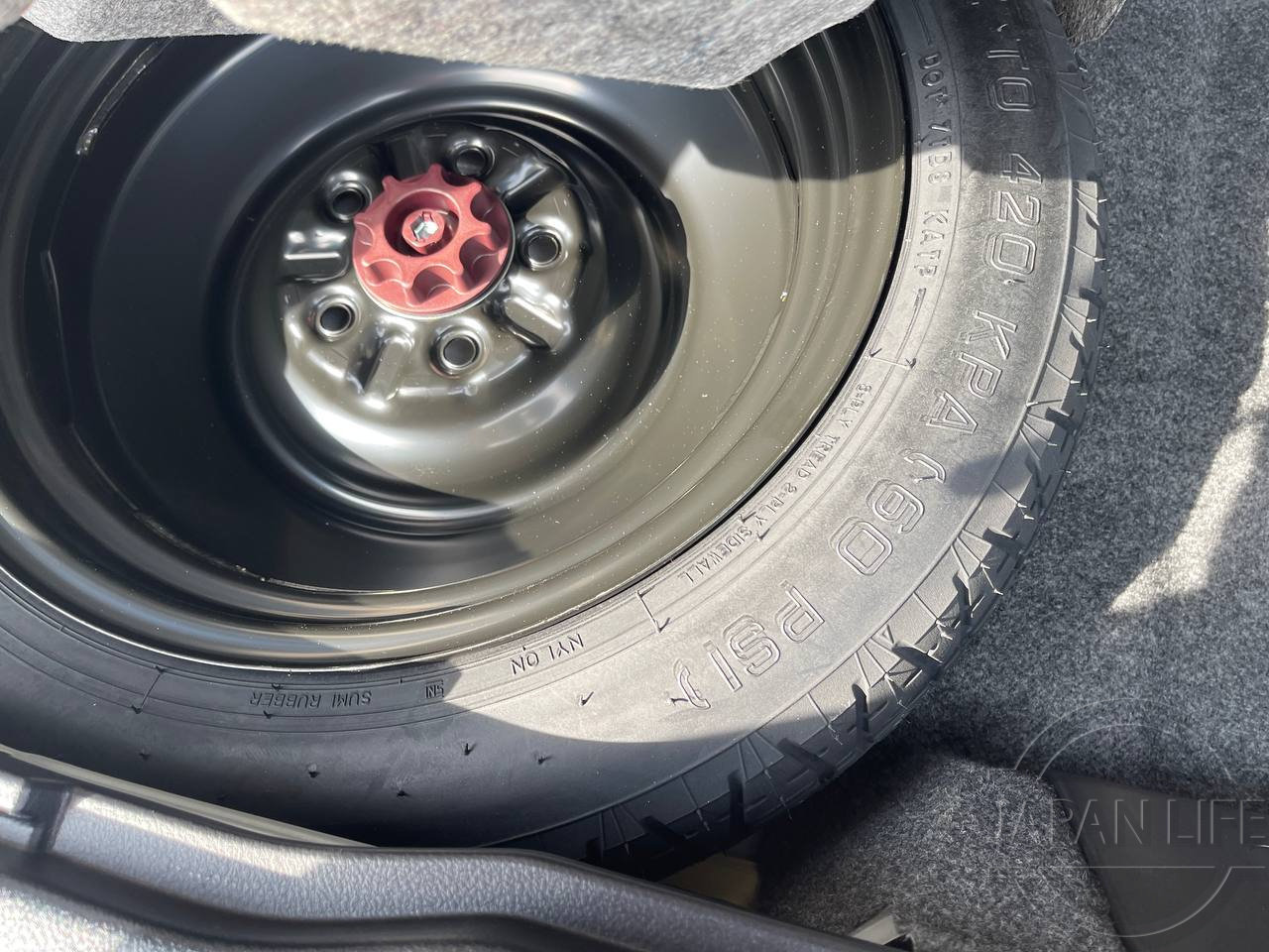 Фото Toyota Esquire - Japan Life 