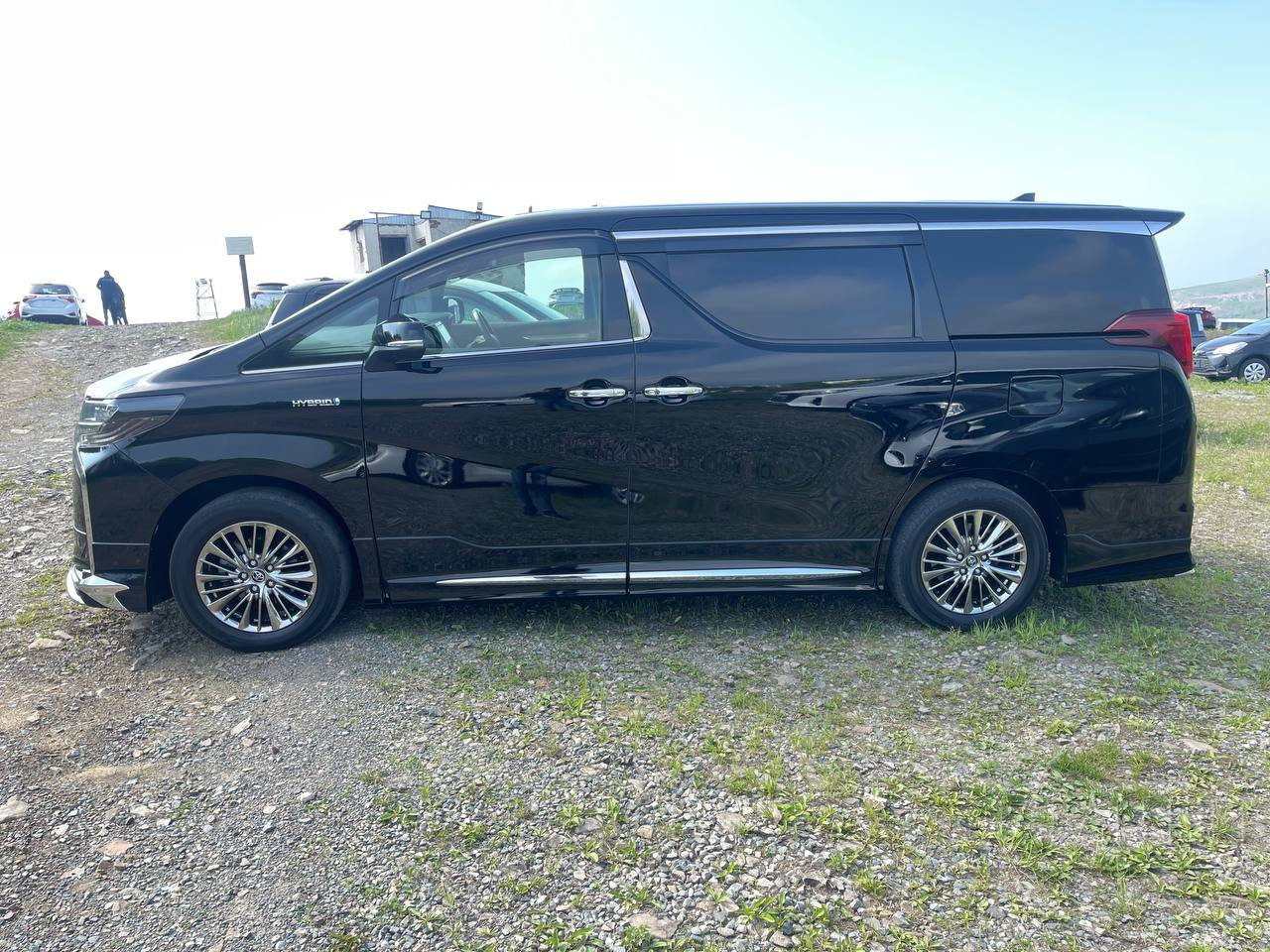 Фото Toyota Alphard - Japan Life 