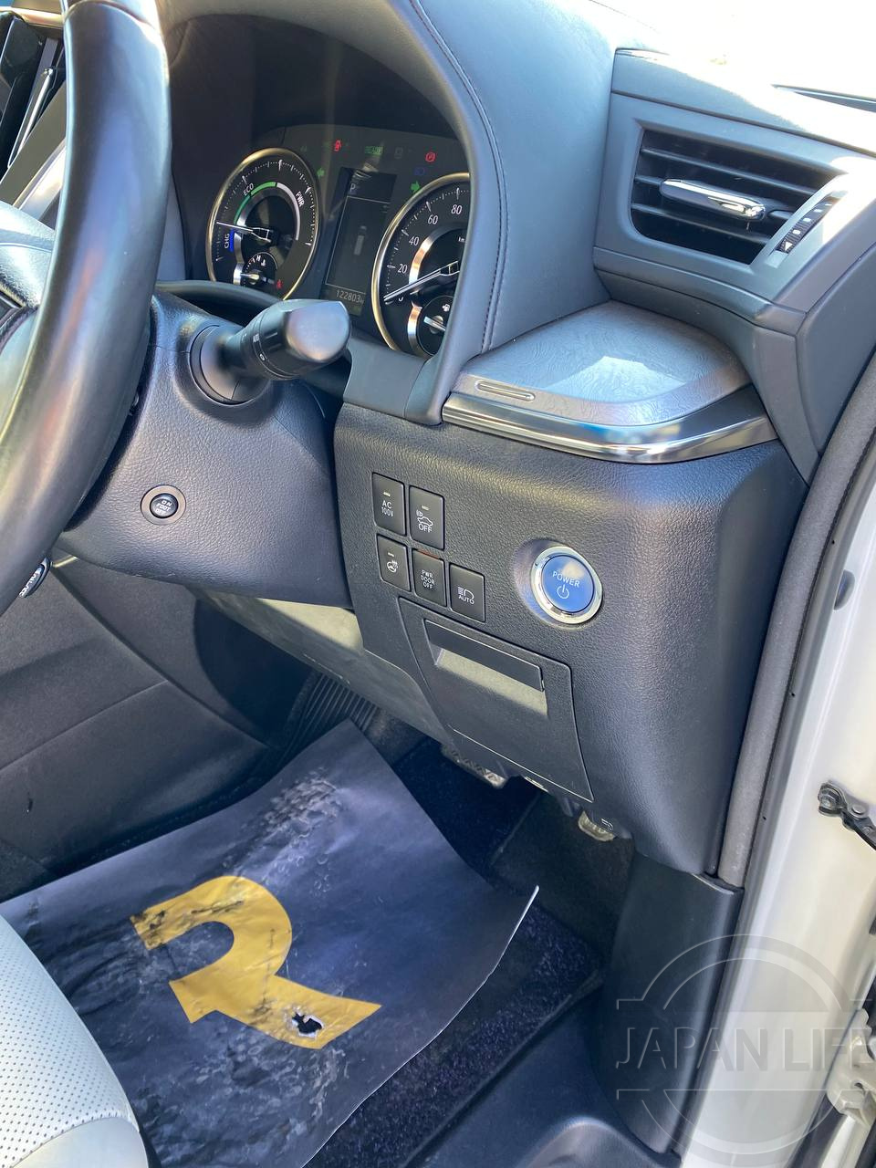 Фото Toyota Alphard - Japan Life 